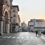 6 Monferrato Gruppi Fino A 24 Persone Appartement