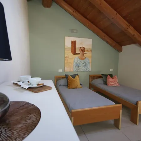 Lejlighed 6 Appartamenti Monferrato Gruppi Fino A 24 Persone